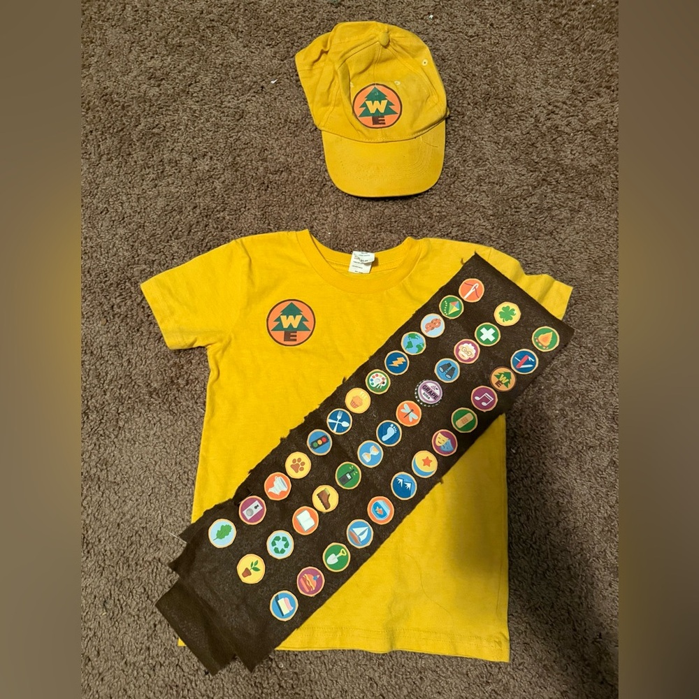 Yellow T-Shirt and Cap with Badge Sash